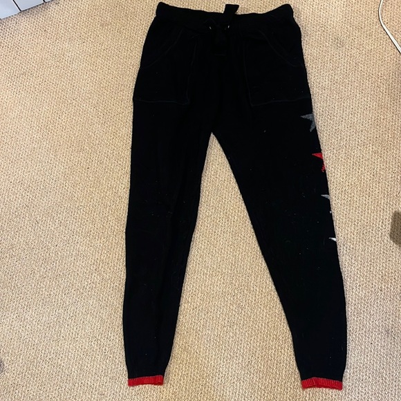 Knit sweatpants with star leg - Picture 2 of 4